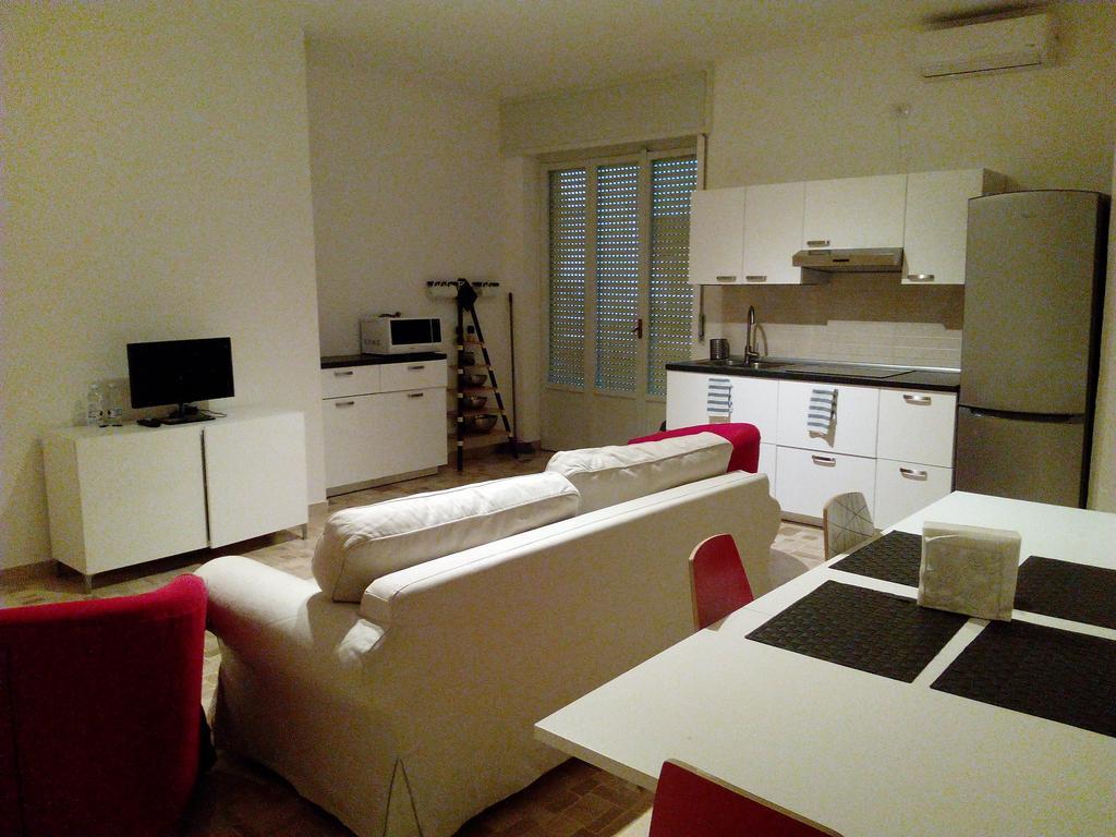 Stephenson Apartment มิลาน ภายนอก รูปภาพ